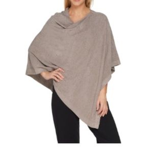 Barefoot Dreams poncho in “beach rock”